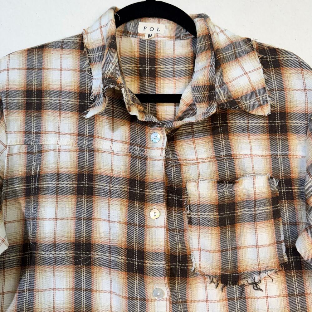 POL Oversized Long Sleeve Cream Brown Plaid Distressed Flannel Button-Up Medium - Picture 6 of 7